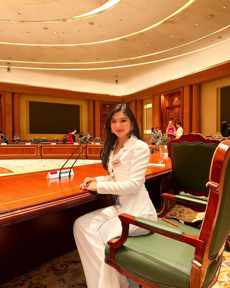 Người đẹp đến từ Đ&ocirc;ng Nam &Aacute; lọt top tất cả c&aacute;c v&ograve;ng thi phụ tại Miss World 71 l&agrave; ai?- Ảnh 1.