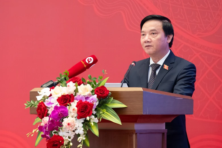 Ph&oacute; chủ tịch Quốc hội: Kh&ocirc;ng để ph&aacute;t sinh giấy ph&eacute;p con trong thi h&agrave;nh ph&aacute;p luật- Ảnh 1.