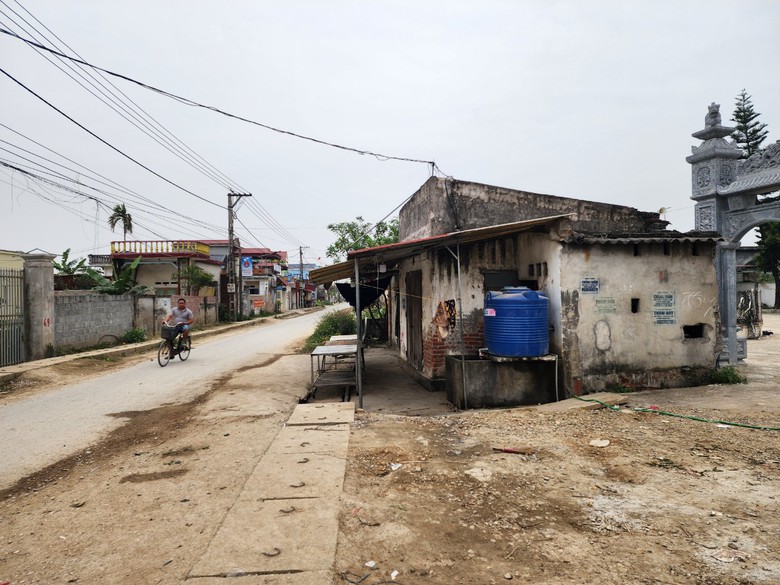 Th&aacute;i B&igrave;nh: Nhiều dự &aacute;n giao th&ocirc;ng chậm tiến độ do cột điện- Ảnh 2.