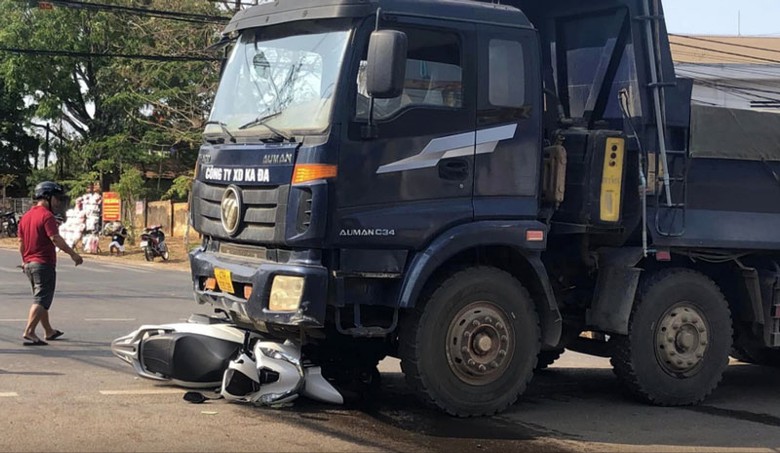 Hiện trường vụ tai nạn. Hiện trường vụ tai nạn.