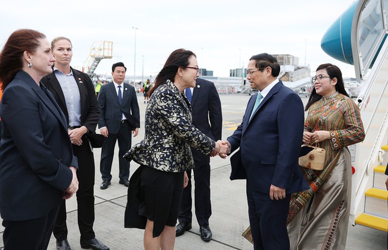 Thủ tướng Phạm Minh Ch&iacute;nh tới Auckland, thăm ch&iacute;nh thức New Zealand- Ảnh 1.