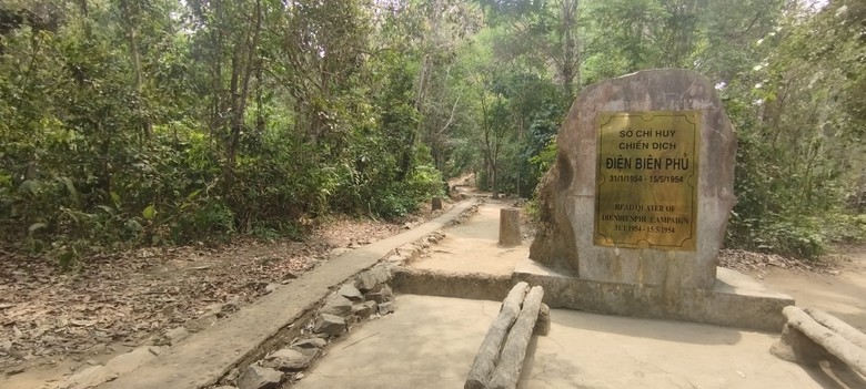 THACO Marathon vì ATGT 2024: Mỗi cung đường một ý nghĩa- Ảnh 5. THACO Marathon vì ATGT 2024: Mỗi cung đường một ý nghĩa- Ảnh 5.