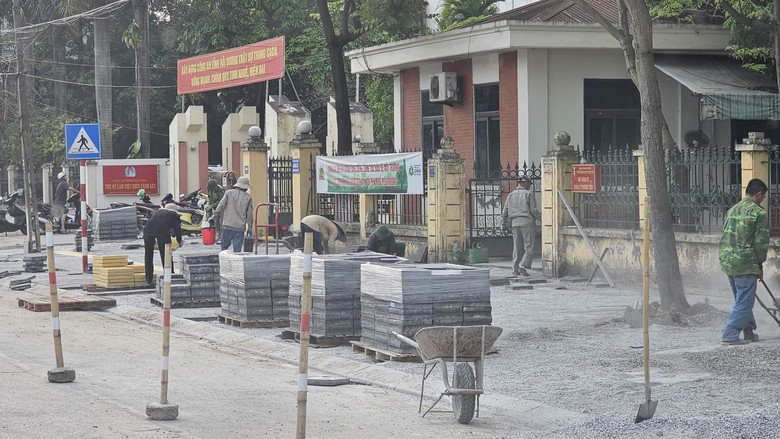 Hải Dương: Dự &aacute;n cải tạo vỉa h&egrave; thi c&ocirc;ng ẩu, đổ thải sai vị tr&iacute;- Ảnh 9.