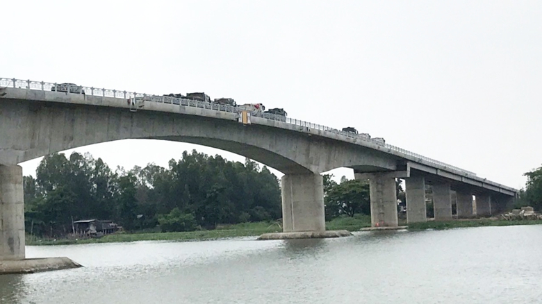 Thử tải cầu Ch&acirc;u Đốc- Ảnh 2.