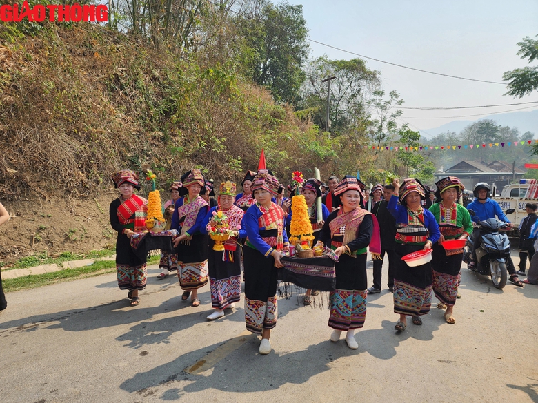 Độc đ&aacute;o "Tết t&eacute; nước" của d&acirc;n tộc L&agrave;o ở huyện Điện Bi&ecirc;n- Ảnh 2.
