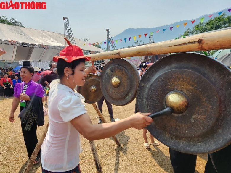 Độc đ&aacute;o "Tết t&eacute; nước" của d&acirc;n tộc L&agrave;o ở huyện Điện Bi&ecirc;n- Ảnh 12.
