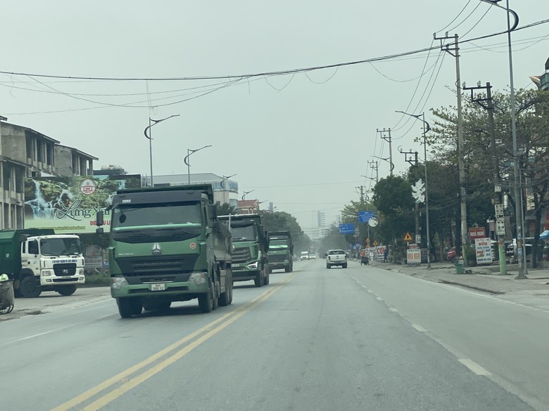 V&igrave; sao đoạn quốc lộ 18 d&agrave;i hơn 2km thường xuy&ecirc;n xảy ra TNGT?- Ảnh 3.