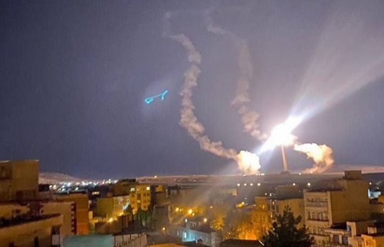 Iran khẳng định đ&atilde; b&aacute;o trước khi tấn c&ocirc;ng Israel, Mỹ n&oacute;i kh&ocirc;ng hề biết- Ảnh 2.