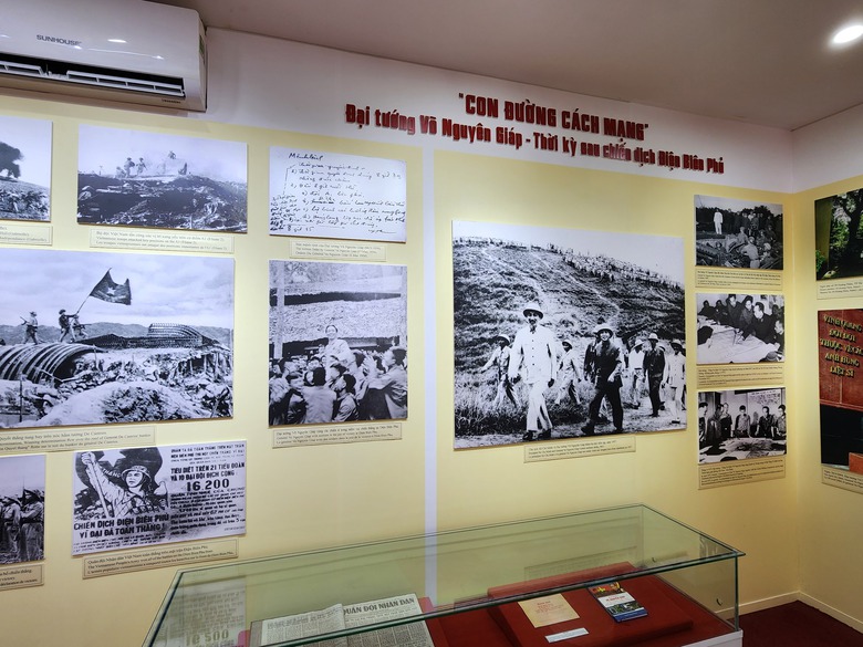 X&uacute;c động kỷ vật Đại tướng V&otilde; Nguy&ecirc;n Gi&aacute;p gửi c&aacute;c l&aacute;i xe, d&acirc;n c&ocirc;ng vận tải- Ảnh 17.