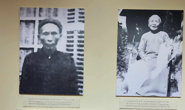 X&uacute;c động kỷ vật Đại tướng V&otilde; Nguy&ecirc;n Gi&aacute;p gửi c&aacute;c l&aacute;i xe, d&acirc;n c&ocirc;ng vận tải- Ảnh 7.