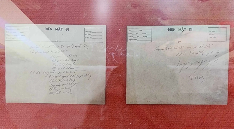 X&uacute;c động kỷ vật Đại tướng V&otilde; Nguy&ecirc;n Gi&aacute;p gửi c&aacute;c l&aacute;i xe, d&acirc;n c&ocirc;ng vận tải- Ảnh 18.