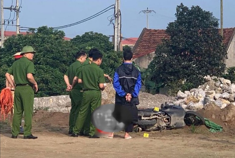 Hiện trường vụ tai nạn khiến người đ&agrave;n &ocirc;ng tử vong.