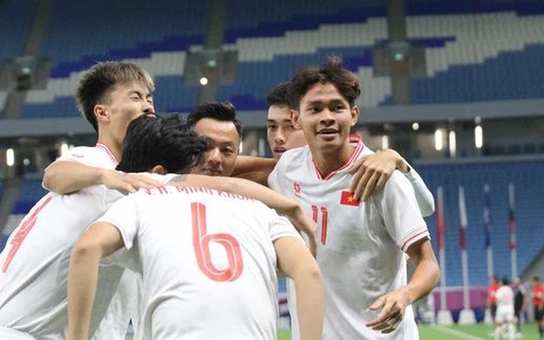 Thua thảm trận ra qu&acirc;n, thầy cũ của Bruno Fernandes hết lời ca ngợi U23 Việt Nam