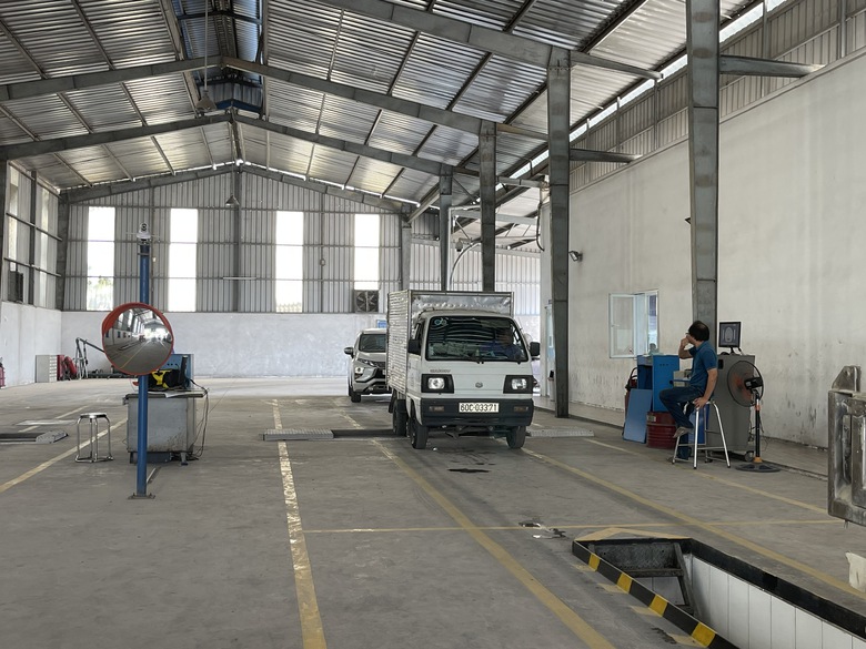 Đồng Nai: Đăng kiểm bắt đầu n&oacute;ng nhưng chưa &ugrave;n ứ- Ảnh 2.