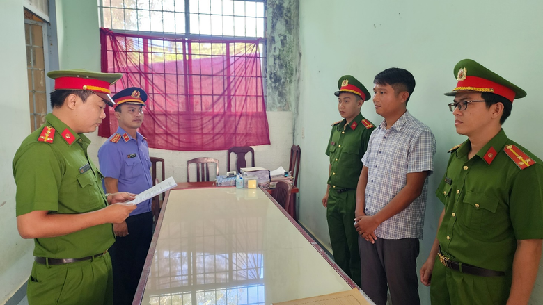 Chi&ecirc;u tr&ograve; lập dự &aacute;n "ma" thu h&agrave;ng trăm tỷ của gi&aacute;m đốc c&ocirc;ng ty BĐS ở Ph&uacute; Quốc- Ảnh 1.