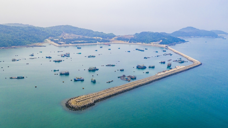 Quảng Ninh khắc phục bất cập khu cảng c&aacute; triệu đ&ocirc; ở huyện C&ocirc; T&ocirc;- Ảnh 1.