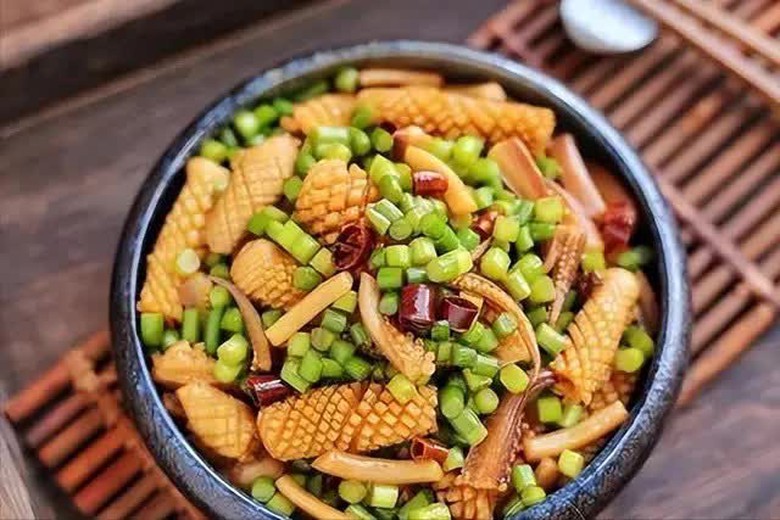 Loại rau "kh&aacute;ng khuẩn" vừa rẻ lại ngon gi&uacute;p giảm vi&ecirc;m, tăng cường đề kh&aacute;ng- Ảnh 1.