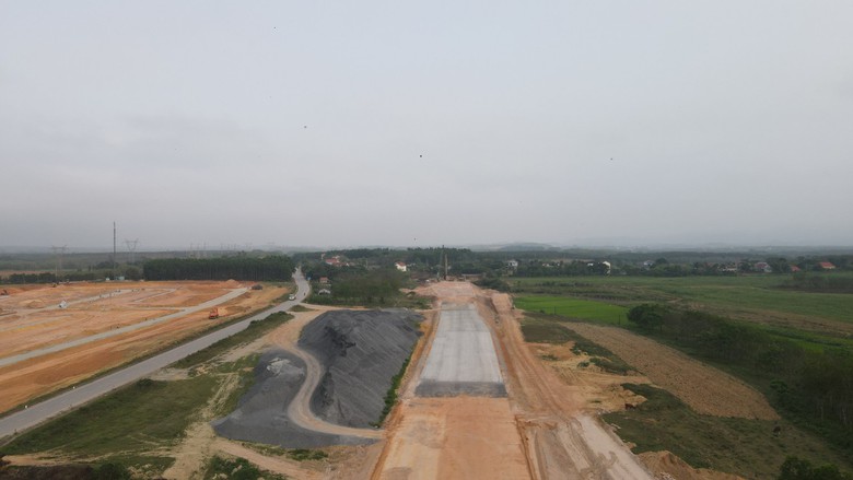 Tiến độ cao tốc qua H&agrave; Tĩnh, Quảng B&igrave;nh hiện ra sao?- Ảnh 5.