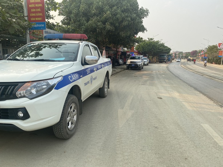Điện Bi&ecirc;n: Chấn chỉnh t&igrave;nh trạng xe c&oacute; ngọn sau phản &aacute;nh của B&aacute;o Giao th&ocirc;ng- Ảnh 2.