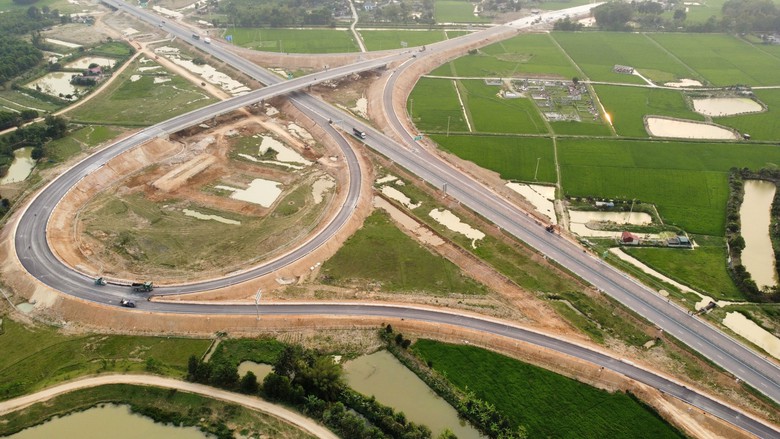 Sắp đưa n&uacute;t giao Đồng Thắng tr&ecirc;n cao tốc Mai Sơn - QL45 v&agrave;o khai th&aacute;c- Ảnh 2.