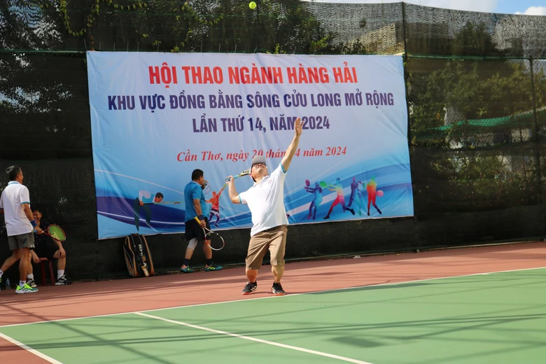S&ocirc;i nổi hội thao ng&agrave;nh h&agrave;ng hải khu vực Đồng bằng s&ocirc;ng Cửu Long- Ảnh 4.
