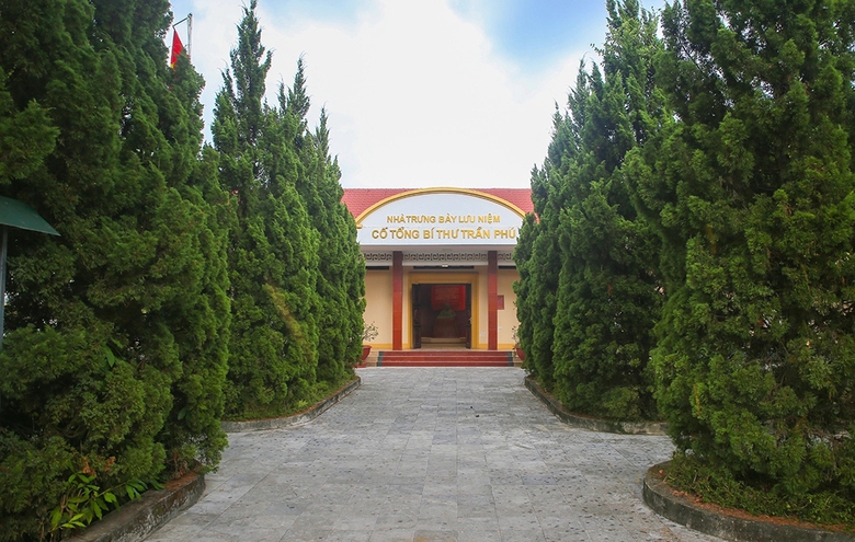 Ng&aacute;t xanh khu di t&iacute;ch cố Tổng B&iacute; thư Trần Ph&uacute; - "Địa chỉ đỏ" b&ecirc;n d&ograve;ng s&ocirc;ng La- Ảnh 9.