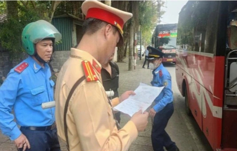 Th&aacute;i B&igrave;nh xử l&yacute; nghi&ecirc;m vi phạm xe tiện chuyến, xe gh&eacute;p- Ảnh 1.