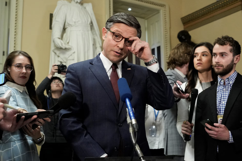 Hạ viện Mỹ thông qua gói hỗ trợ 61 tỷ USD cho Ukraine- Ảnh 1. Hạ viện Mỹ thông qua gói hỗ trợ 61 tỷ USD cho Ukraine- Ảnh 1.