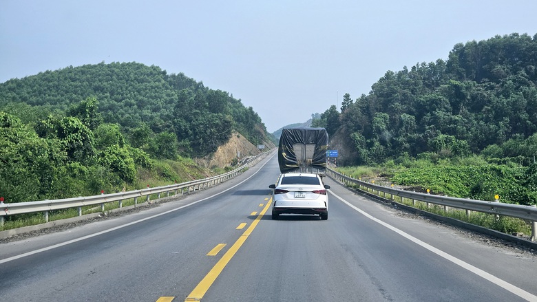 Quảng Trị đồng thuận ưu ti&ecirc;n nguồn lực, sớm n&acirc;ng cao tốc Cam Lộ - La Sơn 4 l&agrave;n xe- Ảnh 6.
