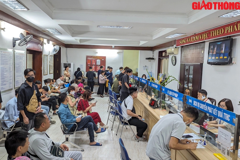 Cấp phiếu l&yacute; lịch tư ph&aacute;p qua VNeID nhanh gọn, chỉ vướng mắc khi thanh to&aacute;n online- Ảnh 3.