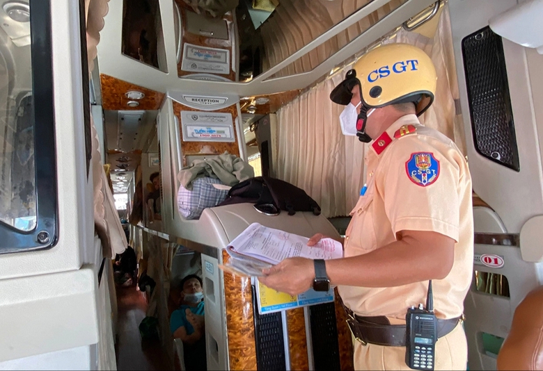 Hơn 140 ngh&igrave;n người chết do TNGT trong 15 năm- Ảnh 2.