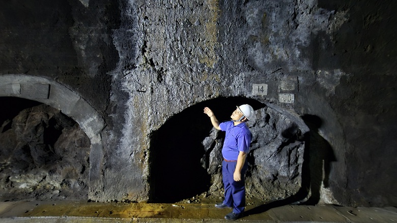 Cận cảnh cầu, hầm đường sắt qua đèo Hải Vân xuống cấp, thấm dột- Ảnh 13. Cận cảnh cầu, hầm đường sắt qua đèo Hải Vân xuống cấp, thấm dột- Ảnh 13.