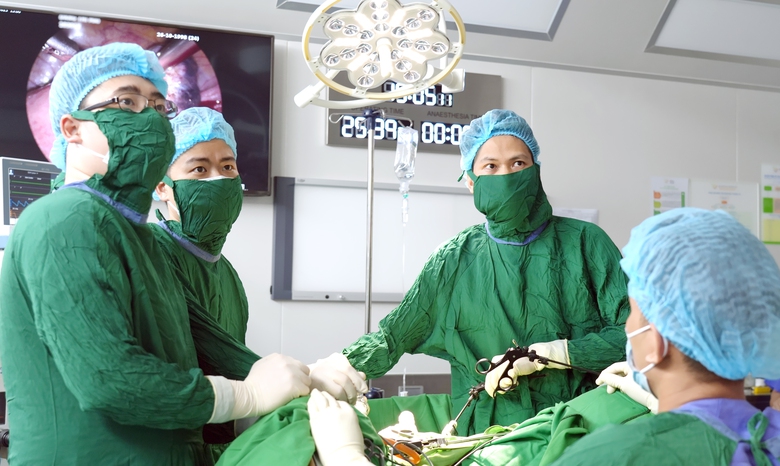 Chỉ v&igrave; c&aacute;i polyp nhỏ trong buồng tử cung m&agrave; g&acirc;y ra v&ocirc; sinh- Ảnh 1.