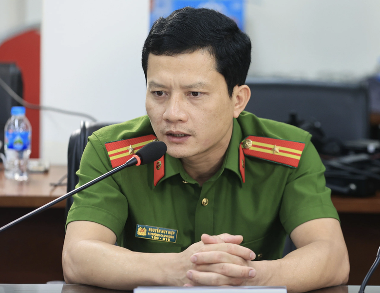 Xử l&yacute; xe d&ugrave;, bến c&oacute;c, xe tr&aacute; h&igrave;nh phải quyết liệt như xử l&yacute; vi phạm nồng độ cồn- Ảnh 5.