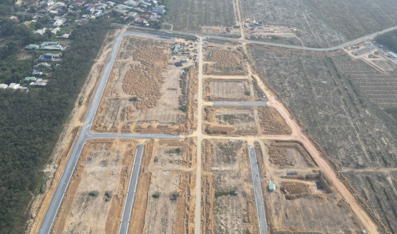 Kh&ocirc;ng bố tr&iacute; người d&acirc;n nhường đất l&agrave;m cao tốc v&agrave;o khu t&aacute;i định cư s&acirc;n bay Long Th&agrave;nh- Ảnh 3.
