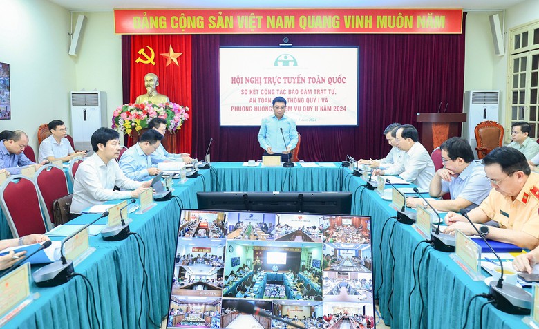 H&agrave; Nội kiến nghị sử dụng l&ograve;ng đường, gầm cầu cạn tr&ocirc;ng giữ &ocirc; t&ocirc;- Ảnh 3.