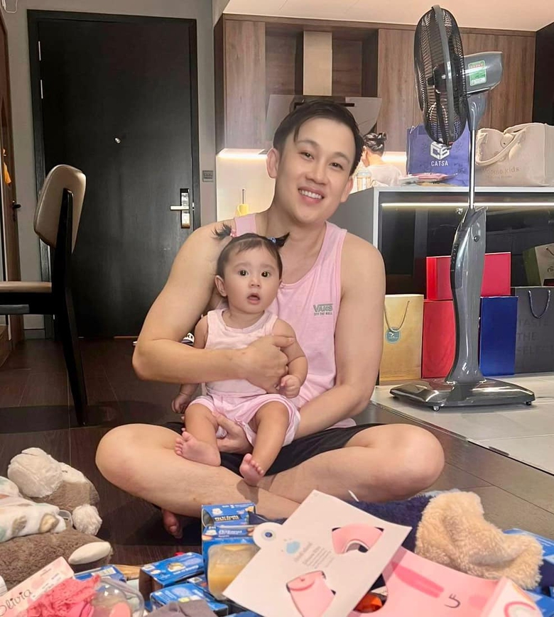 Dương Triệu Vũ: "Nhiều người thắc mắc sao Bảo Anh kh&ocirc;ng t&igrave;m đại gia để sinh con"- Ảnh 1.