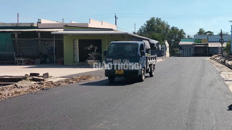 Bạc Li&ecirc;u: Ho&agrave;n th&agrave;nh thảm nhựa, chống ngập đường tr&aacute;nh cầu Vĩnh Hưng- Ảnh 1.