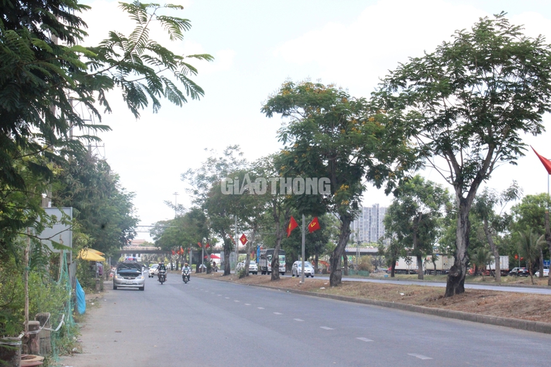 TP.HCM tho&aacute;t cảnh kẹt xe c&aacute;c cửa ng&otilde; ng&agrave;y thứ 2 nghỉ lễ- Ảnh 10.