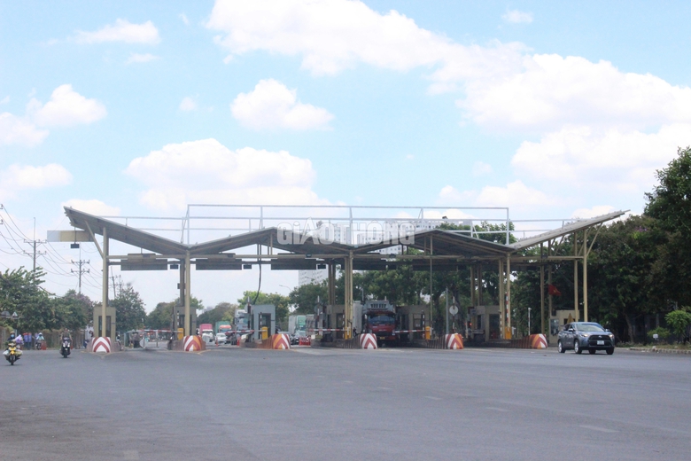 TP.HCM tho&aacute;t cảnh kẹt xe c&aacute;c cửa ng&otilde; ng&agrave;y thứ 2 nghỉ lễ- Ảnh 11.