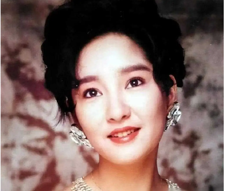 "L&yacute; Mạc Sầu" Tuyết L&ecirc; gi&agrave; nua ở tuổi 59- Ảnh 2.