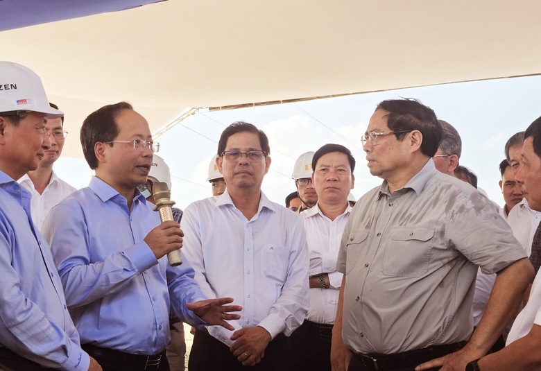 Thủ tướng: Phấn đấu ho&agrave;n th&agrave;nh cao tốc V&acirc;n Phong - Nha Trang dịp 30/4/2025- Ảnh 2.