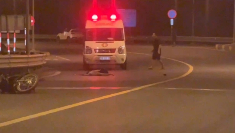 Quảng Ninh: Tự ng&atilde; ra tỉnh lộ 331, nam thanh ni&ecirc;n điều khiển xe m&aacute;y tử vong l&uacute;c rạng s&aacute;ng- Ảnh 1.