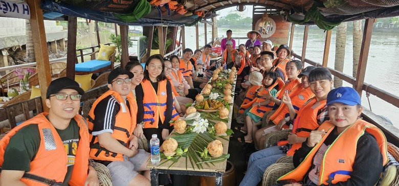 Về miền T&acirc;y ăn g&igrave;, chơi đ&acirc;u dịp nghỉ lễ 30/4 - 1/5?- Ảnh 1.