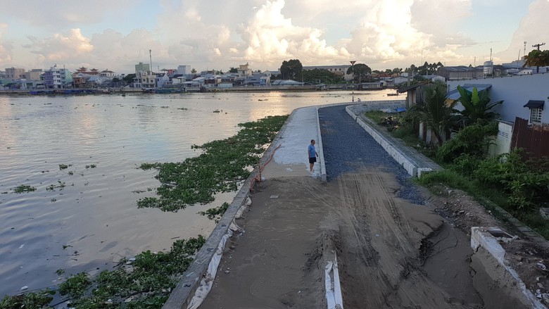 K&egrave; s&ocirc;ng Cần Thơ sẽ tiếp tục thi c&ocirc;ng bằng ng&acirc;n s&aacute;ch- Ảnh 1.