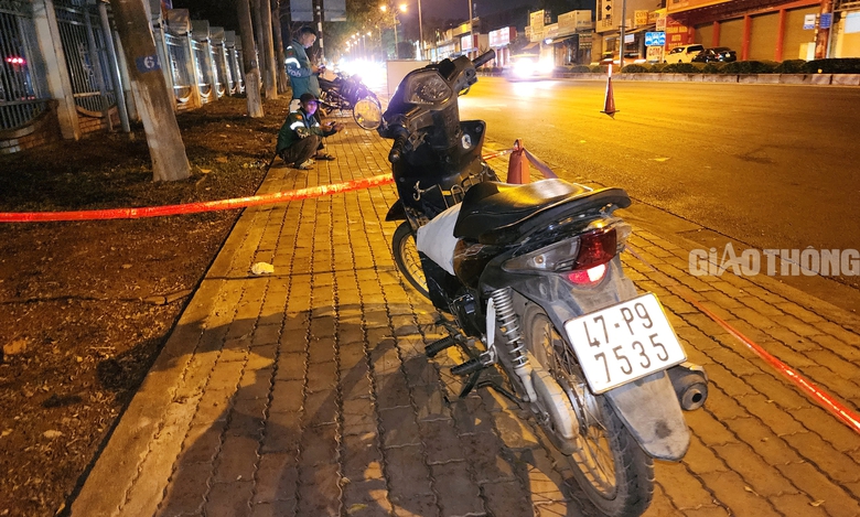 Vi phạm nồng độ cồn, t&agrave;i xế tuy&ecirc;n bố "cho lu&ocirc;n xe"- Ảnh 7.