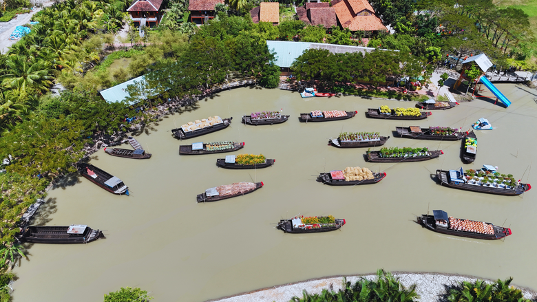 Nắng n&oacute;ng, c&aacute;c điểm du lịch ở Cần Thơ vẫn đ&ocirc;ng nghịt kh&aacute;ch- Ảnh 5.