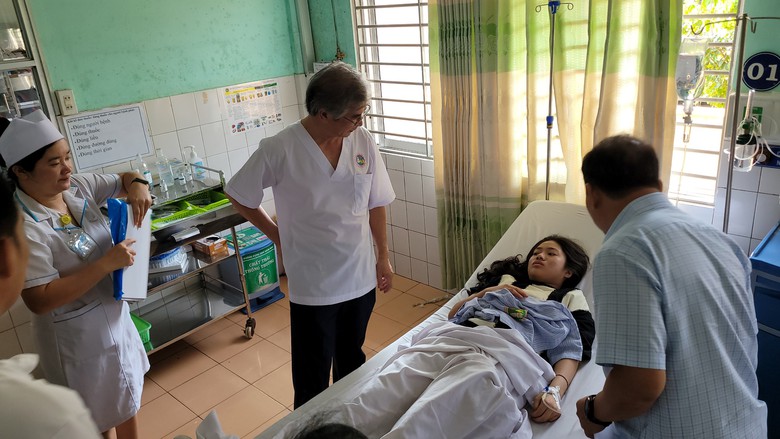 Nạn nh&acirc;n vụ 2 xe kh&aacute;ch t&ocirc;ng nhau ở Gia Lai: Xe kh&aacute;ch chạy nhanh v&agrave; ẩu lắm!- Ảnh 2.