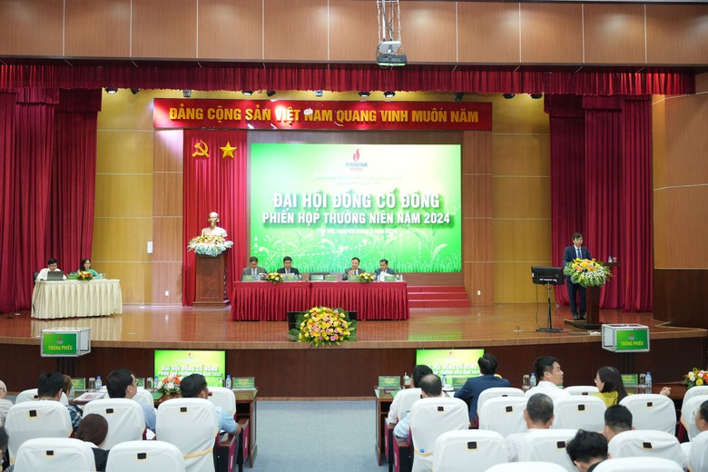 PVFCCo tổ chức th&agrave;nh c&ocirc;ng Đại hội đồng cổ đ&ocirc;ng thường ni&ecirc;n 2024- Ảnh 4.