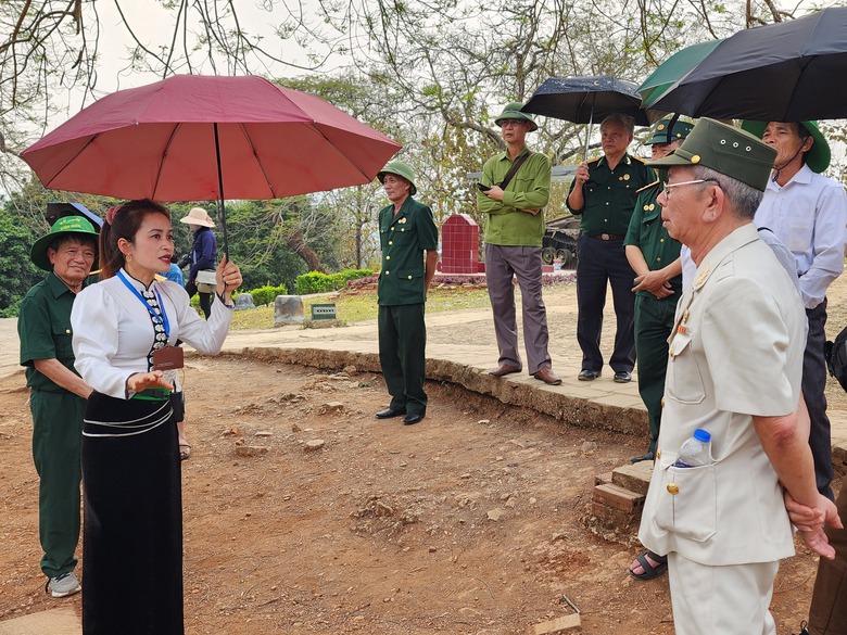 Sống lại thời kỳ h&agrave;o h&ugrave;ng của d&acirc;n tộc khi đặt ch&acirc;n đến Điện Bi&ecirc;n- Ảnh 1.
